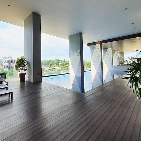 Kl Sentral, Est Bangsar By Skylimit Suites 쿠알라룸푸르 외부 사진