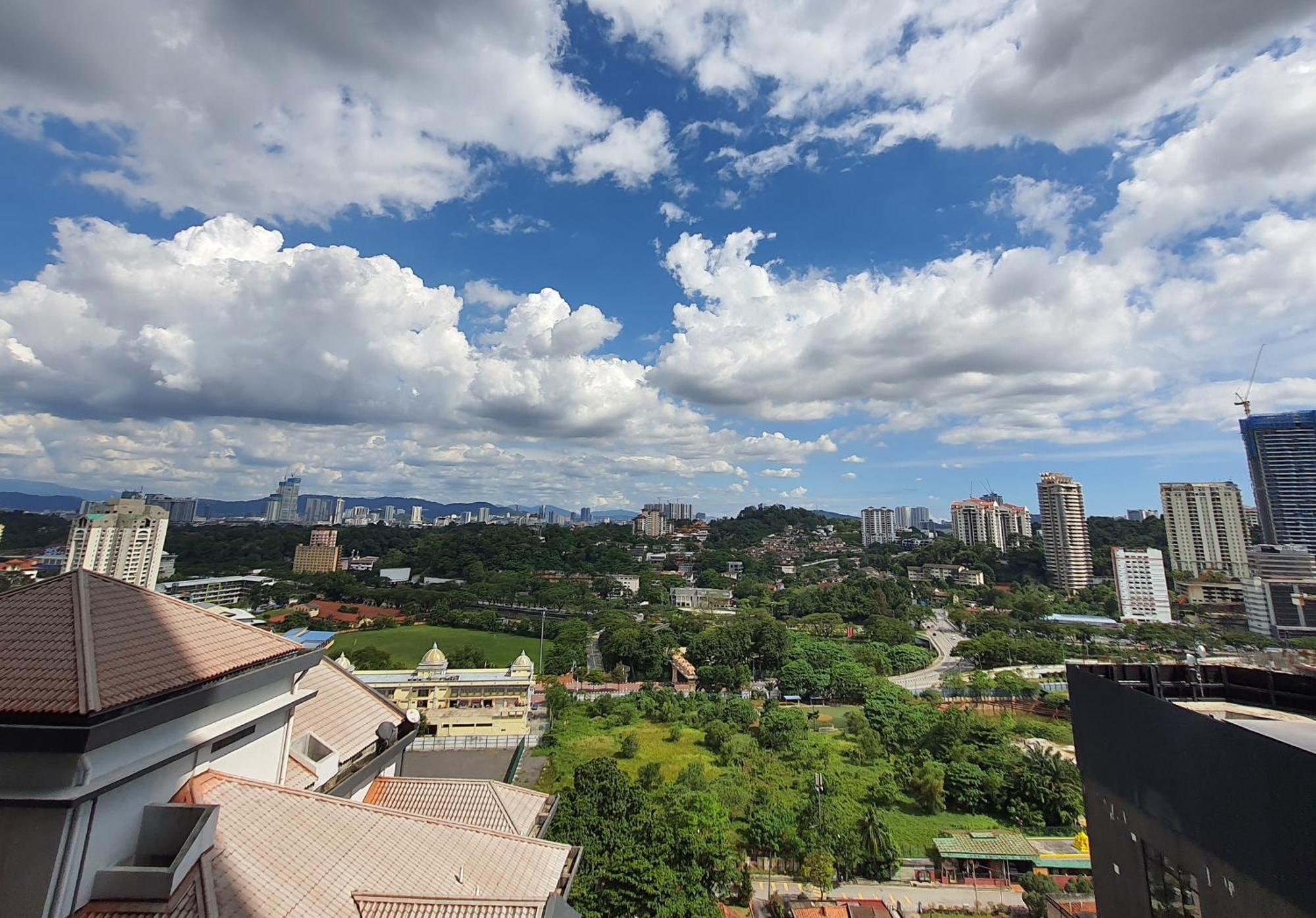 Kl Sentral, Est Bangsar By Skylimit Suites 쿠알라룸푸르 객실 사진